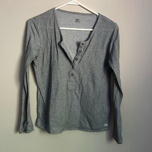 Albion Fit Long Sleeve Grey and White Micro Stripe Shirt Size Small